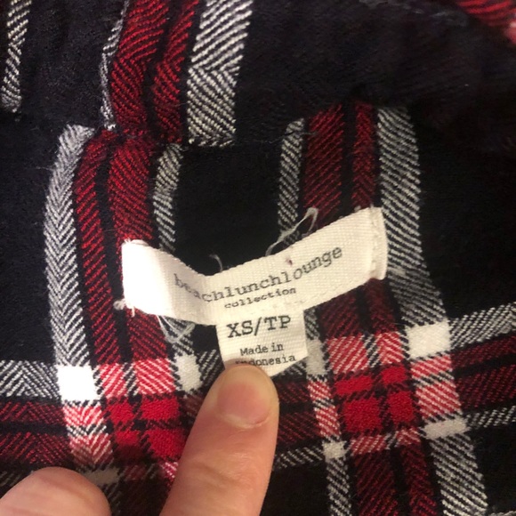 Rails plaid red and navy shirt button down xs - Picture 4 of 4